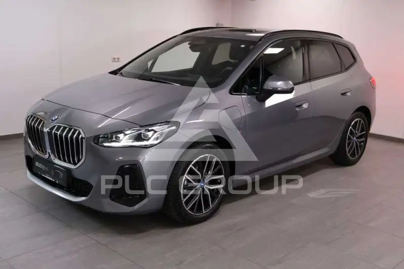 2025 BMW 225