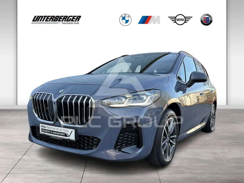 2025 BMW 225