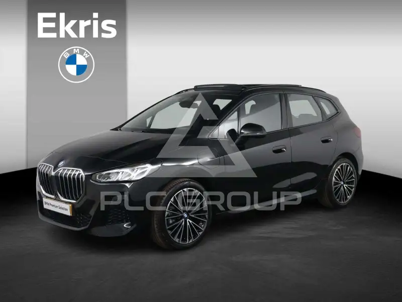 2025 BMW 225