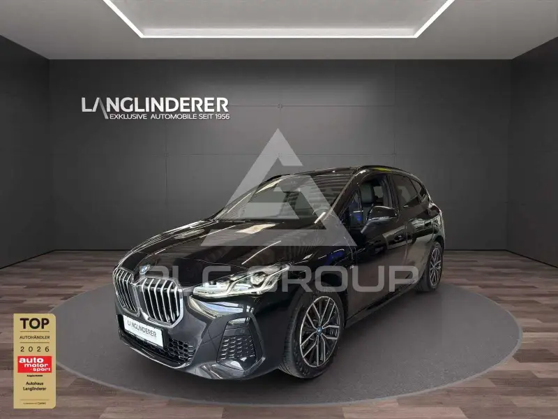 2025 BMW 225