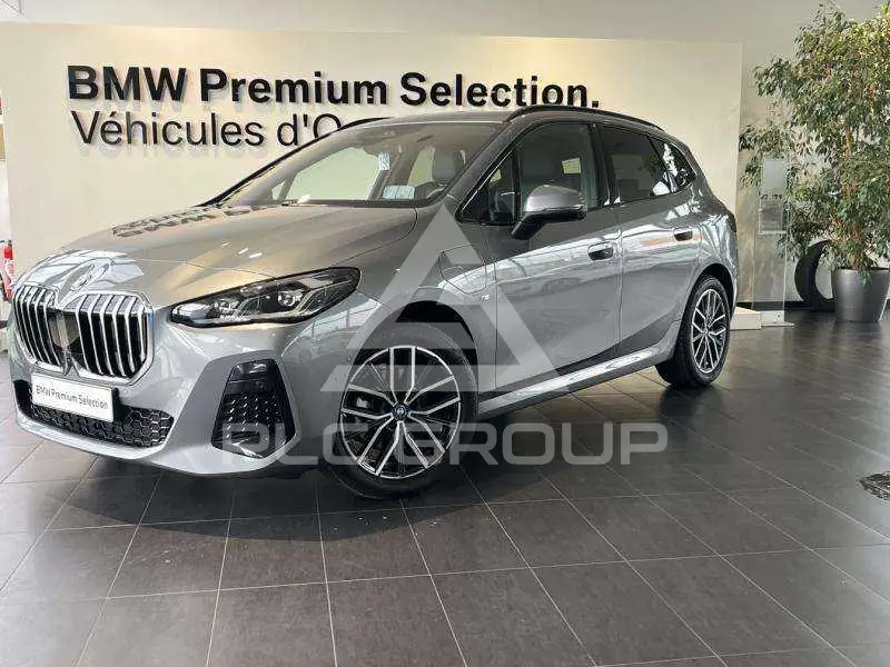 2025 BMW 225