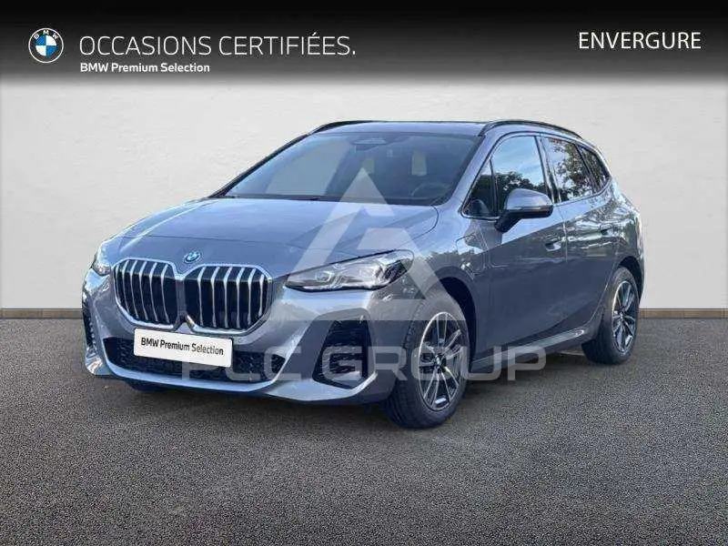 2025 BMW 225