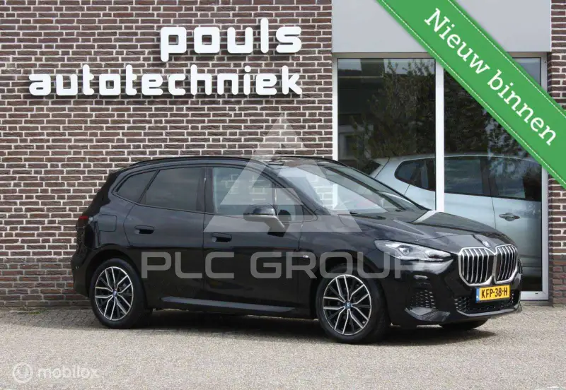 2025 BMW 225