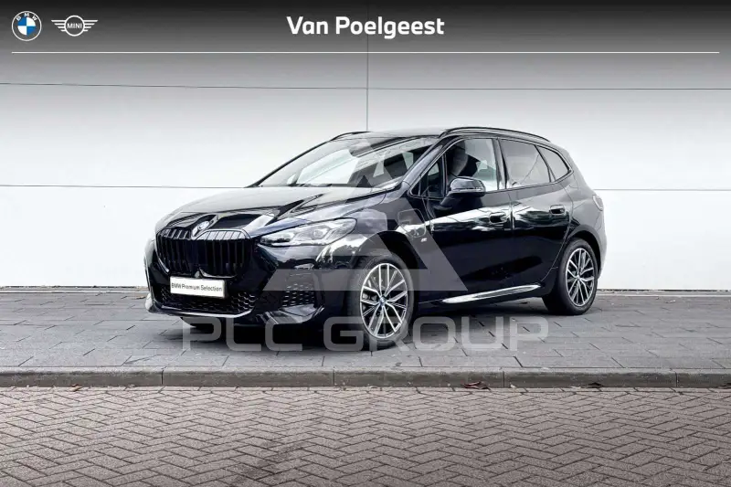 2025 BMW 225