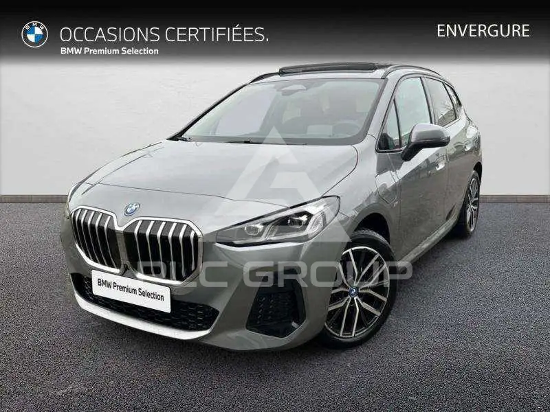 2025 BMW 225