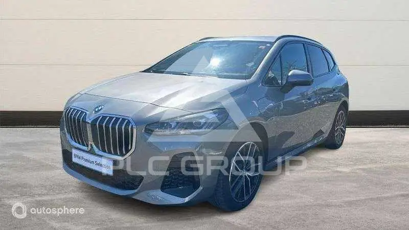 2025 BMW 225