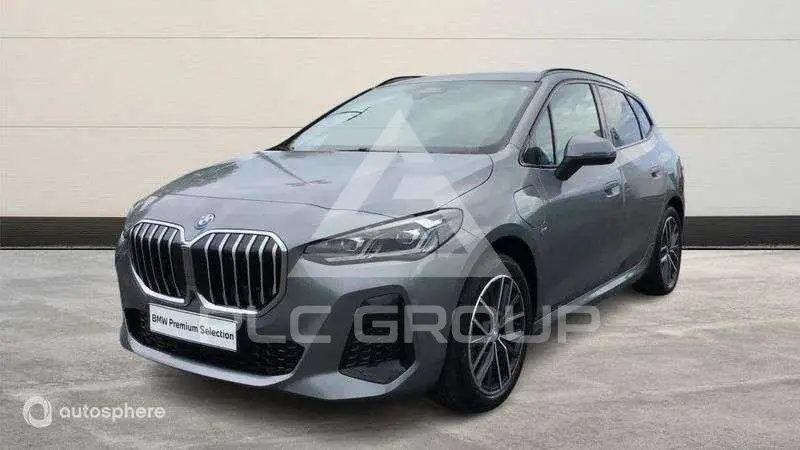 2025 BMW 225
