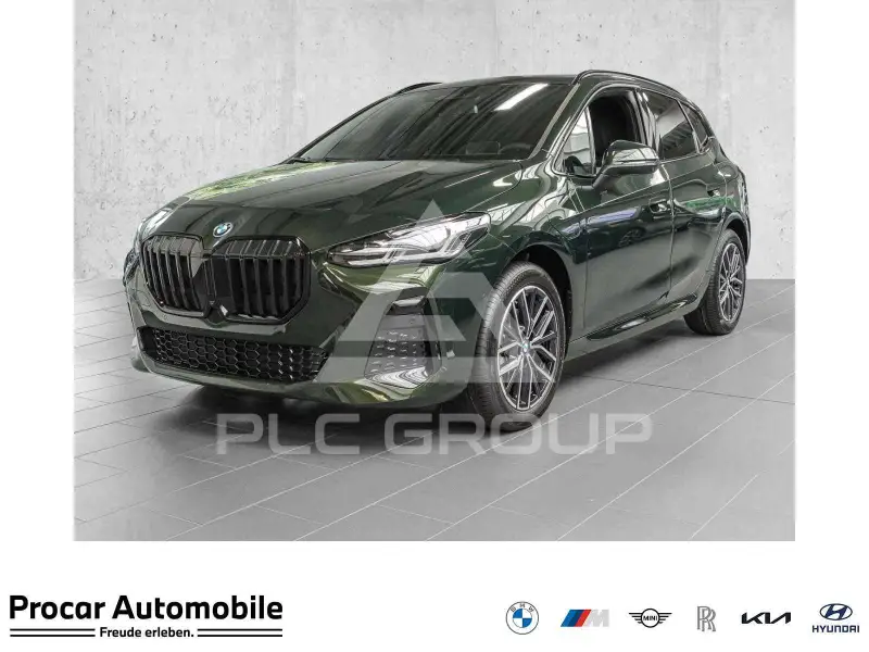 2025 BMW 225
