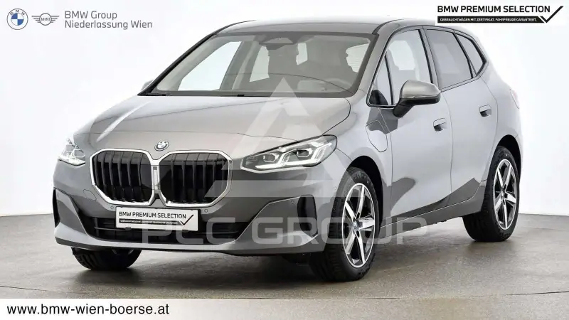 2025 BMW 225