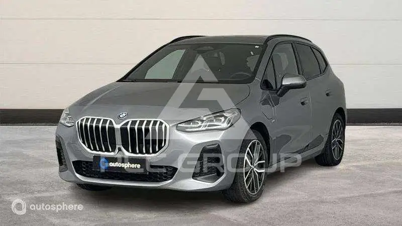 2025 BMW 225