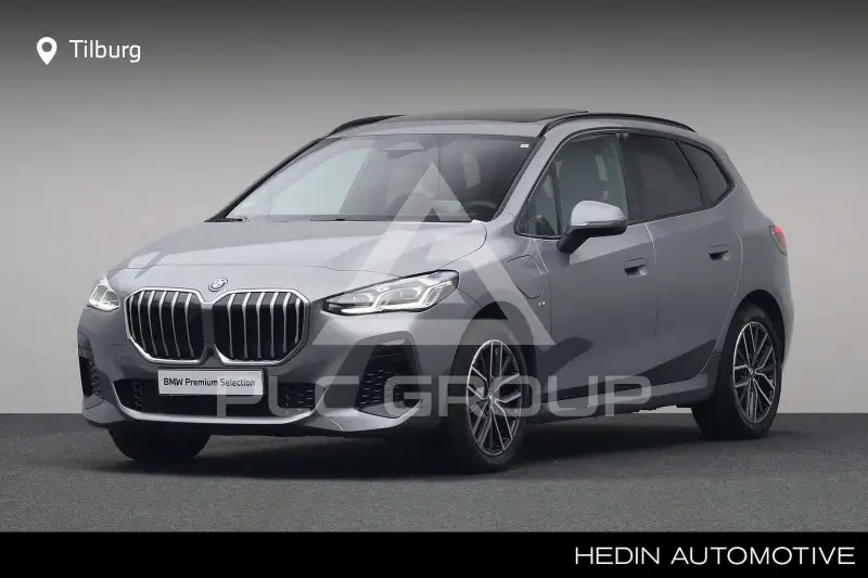 2025 BMW 225