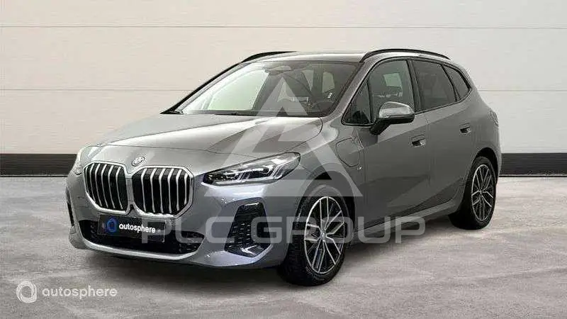 2025 BMW 225