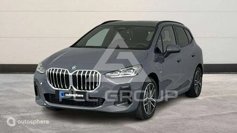 2025 BMW 225