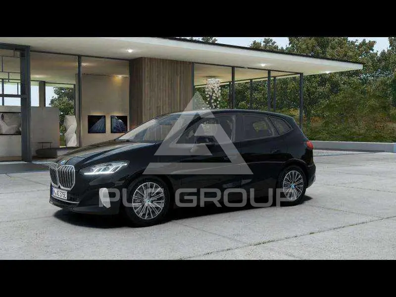 2025 BMW 225