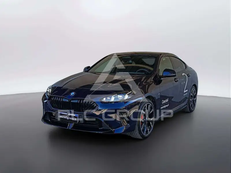 2025 BMW 220