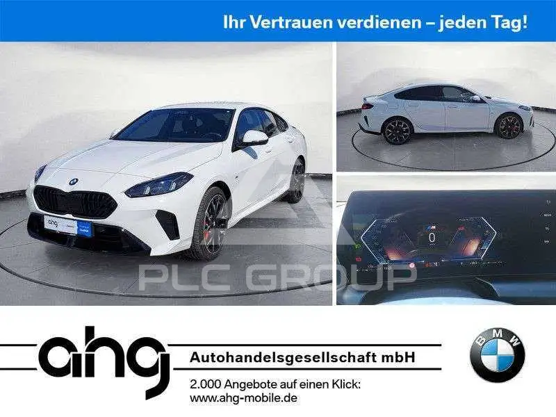 2025 BMW 220