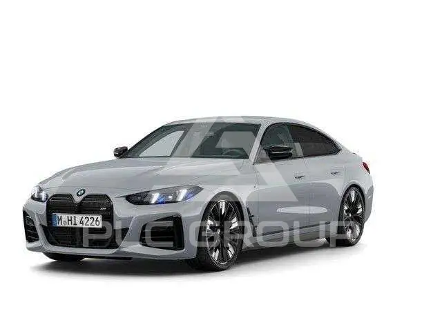 2025 BMW 440