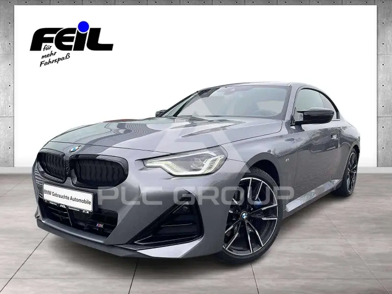 2025 BMW 240M