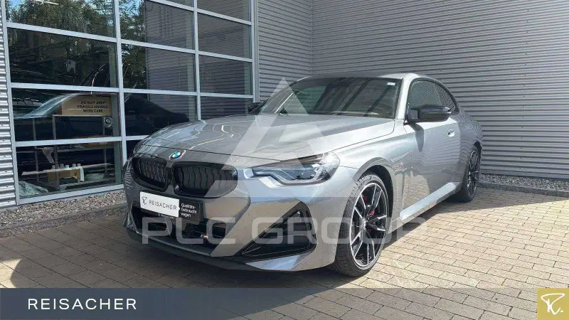 2025 BMW 240M