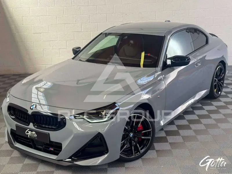 2025 BMW 240M