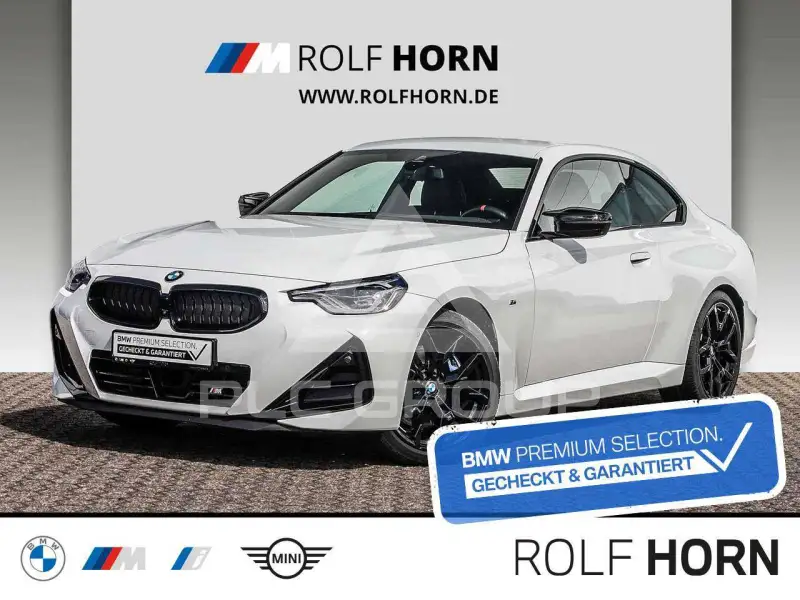 2025 BMW 240M