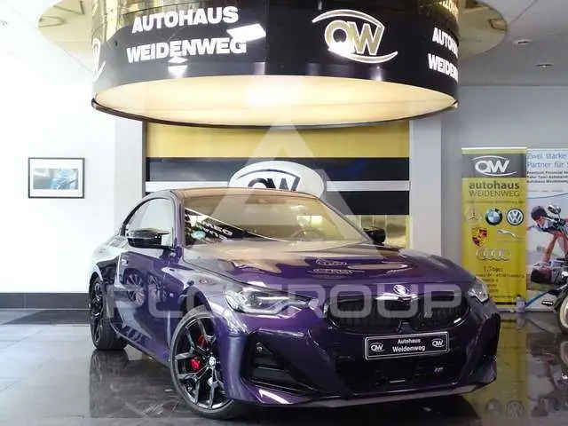 2025 BMW 240M