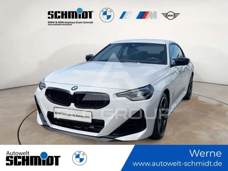 2025 BMW 240M