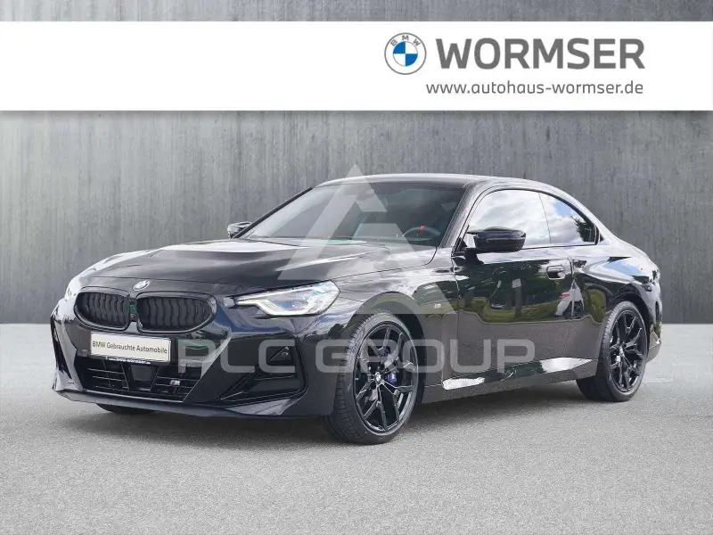 2025 BMW 240M