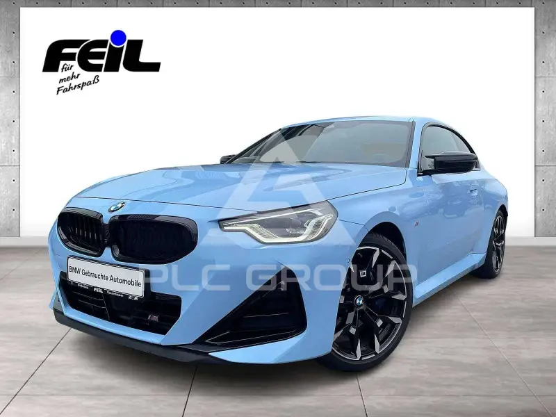 2025 BMW 240M