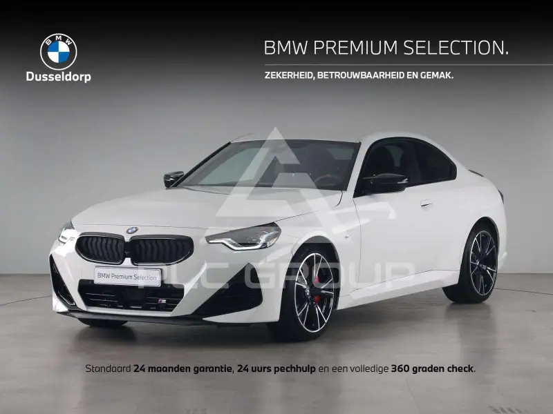 2025 BMW 240M