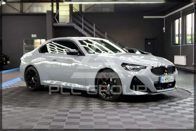 2025 BMW 240M