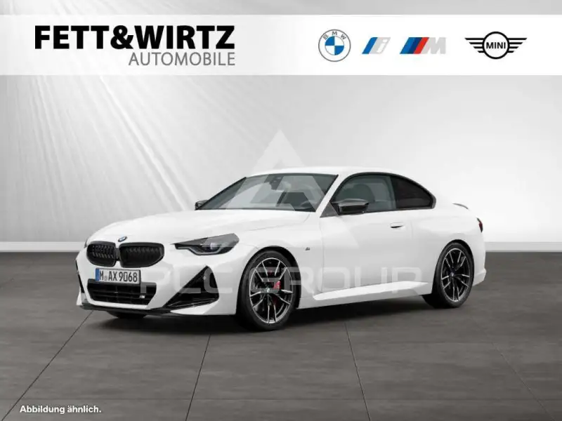 2025 BMW 240M