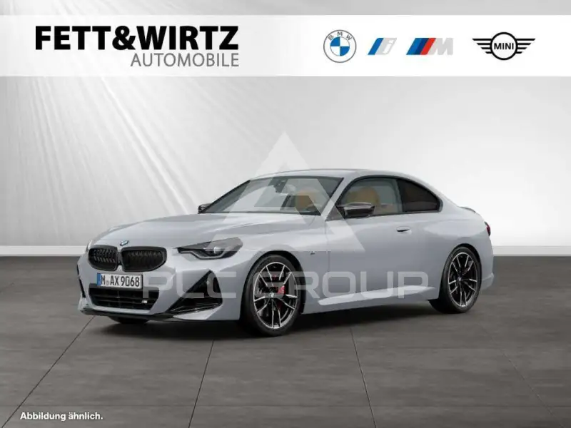 2025 BMW 240M