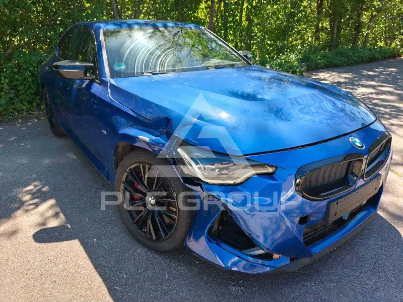2025 BMW 240M