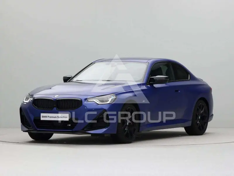 2025 BMW 240M