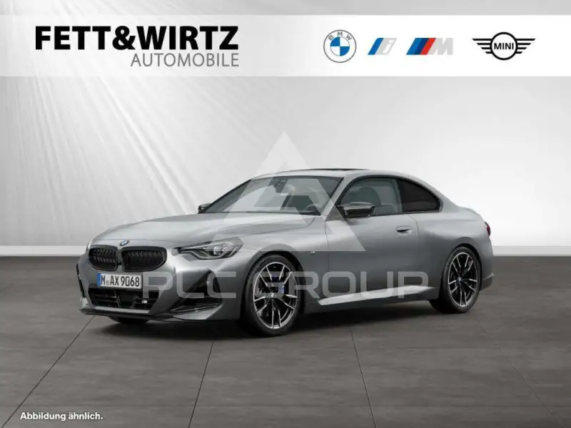 2025 BMW 240M