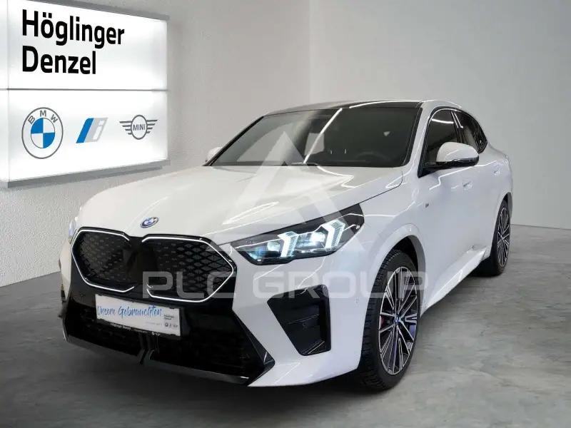 2025 BMW iX