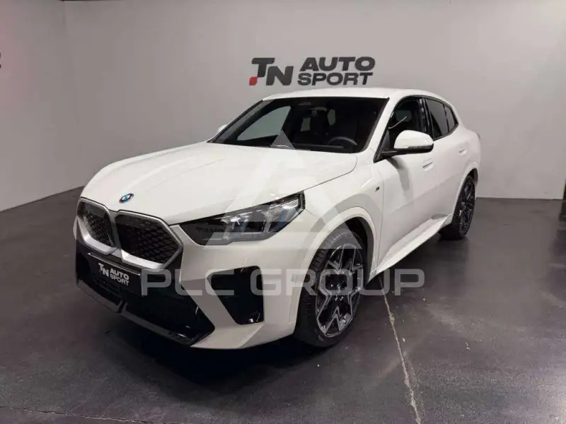 2025 BMW iX