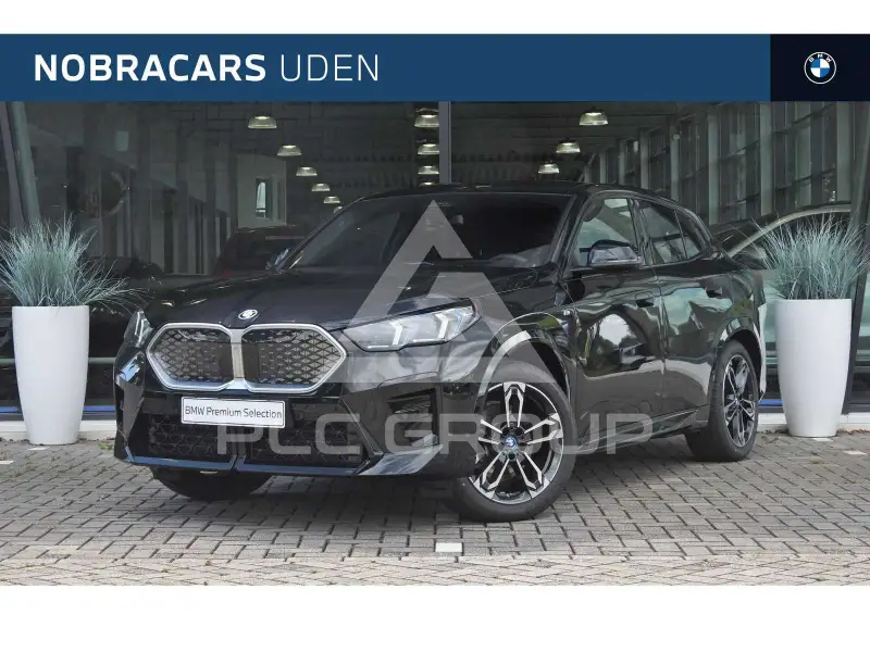 2025 BMW iX