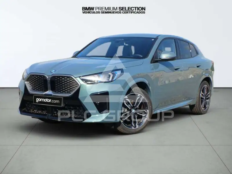 2025 BMW iX