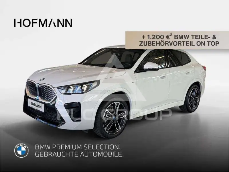 2025 BMW iX