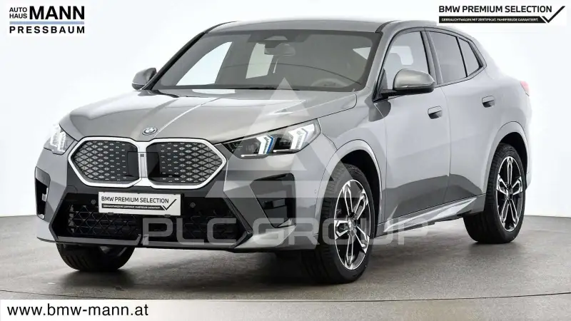 2025 BMW iX