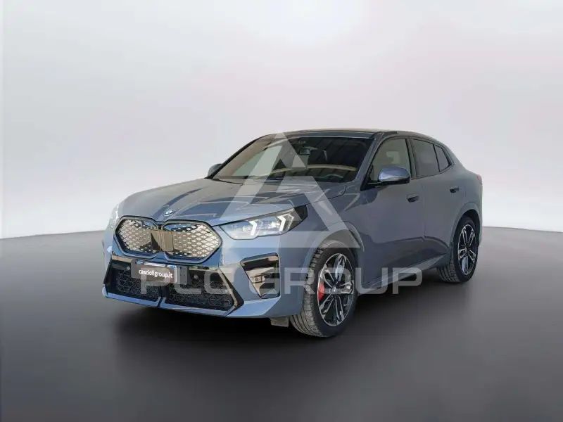 2025 BMW iX
