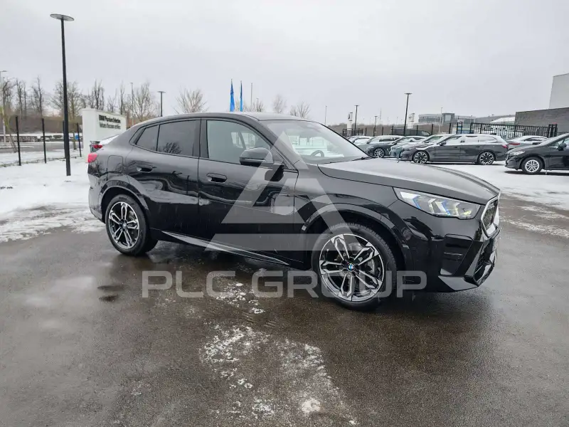 2025 BMW iX
