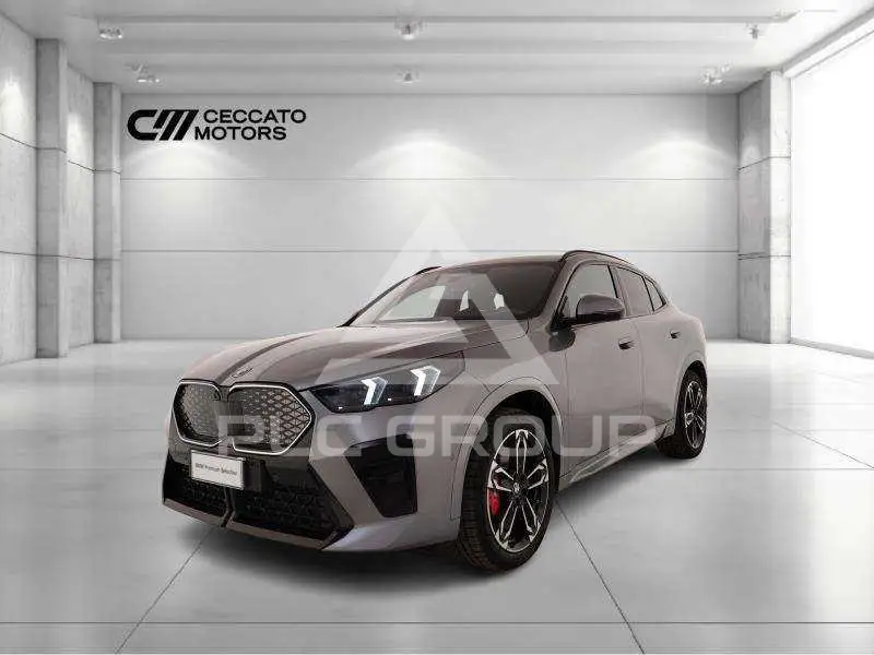 2025 BMW iX