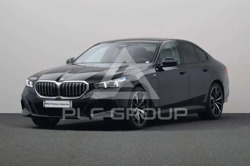 2025 BMW 530