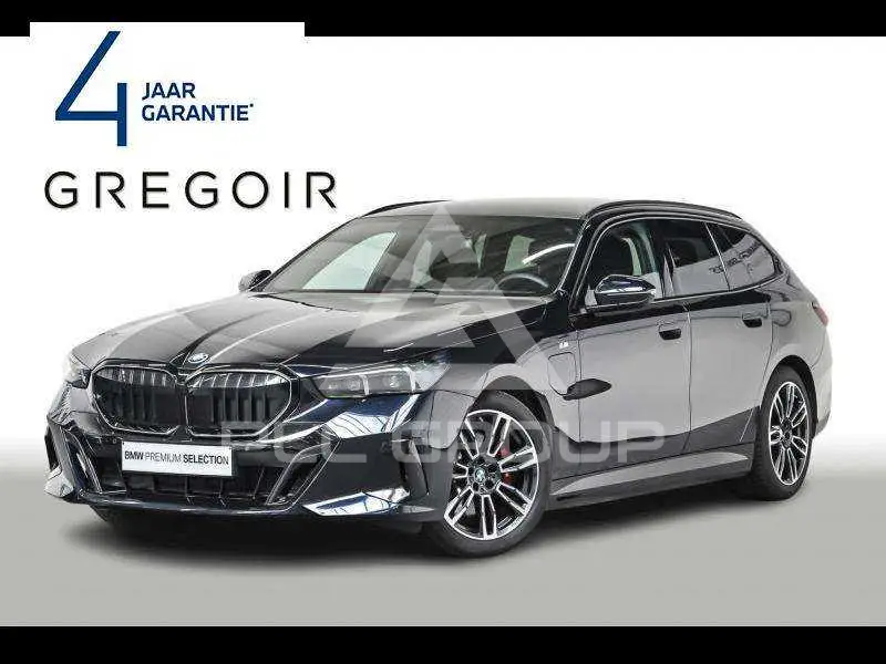 2025 BMW 530
