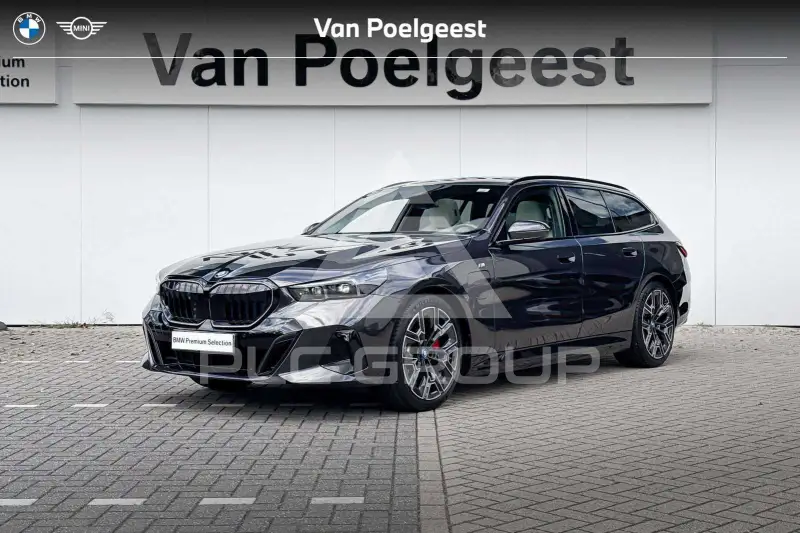 2025 BMW 530