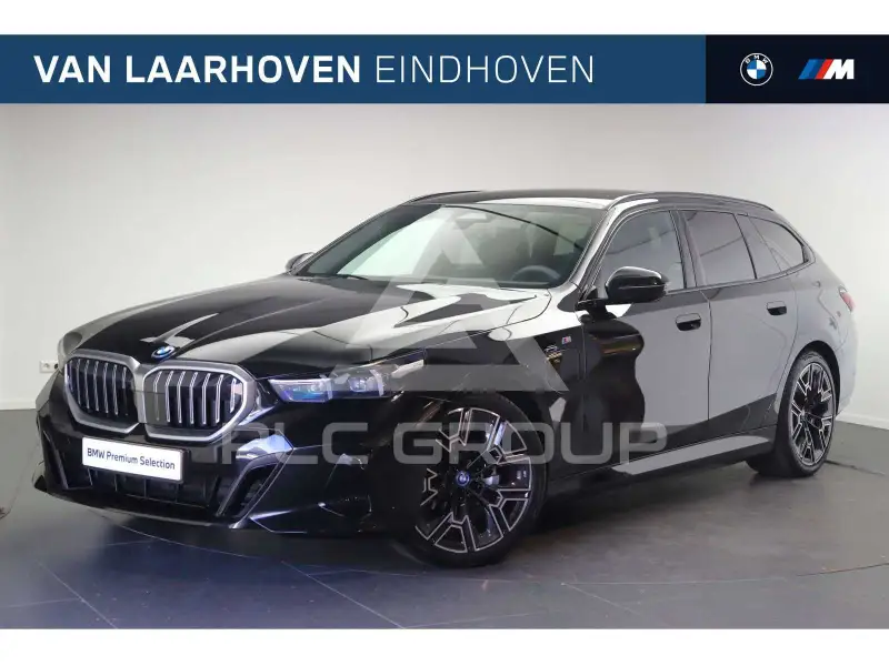 2025 BMW 530
