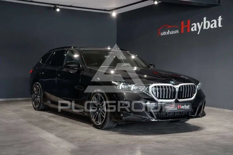 2025 BMW 530